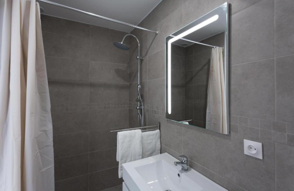 Hotel Alizea Avignon Buitenkant foto